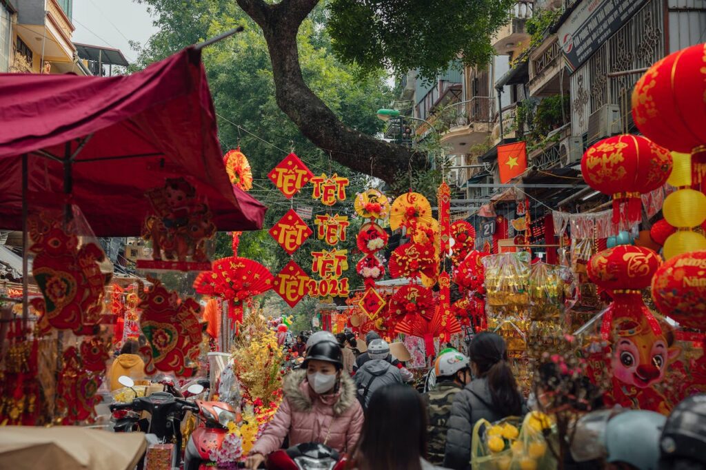 Describe a time you bought something at a street market